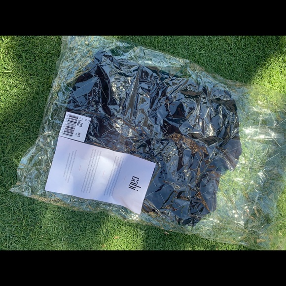 CAbi sweater - Picture 4 of 4